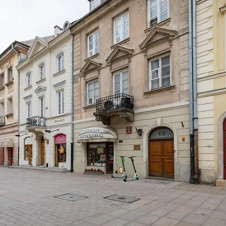 Rent Like - Krakowskie Przedmiescie 12 Ii * Warsaw